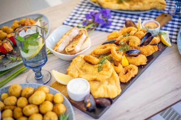 Ustronie Morskie gdzie zjeść - najlepsze miejsca na pyszne dania